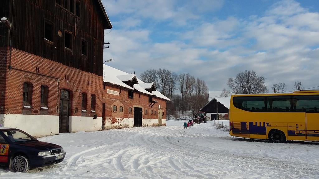 Agroturystyka "Palac W Janowie" Exterior foto