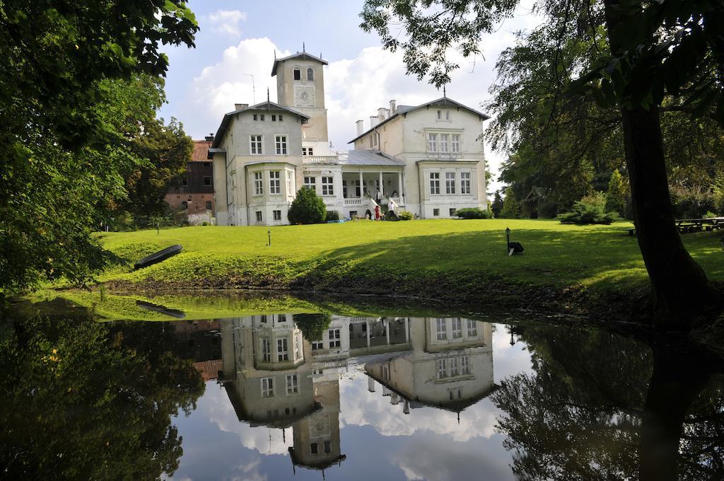 Agroturystyka "Palac W Janowie" Exterior foto