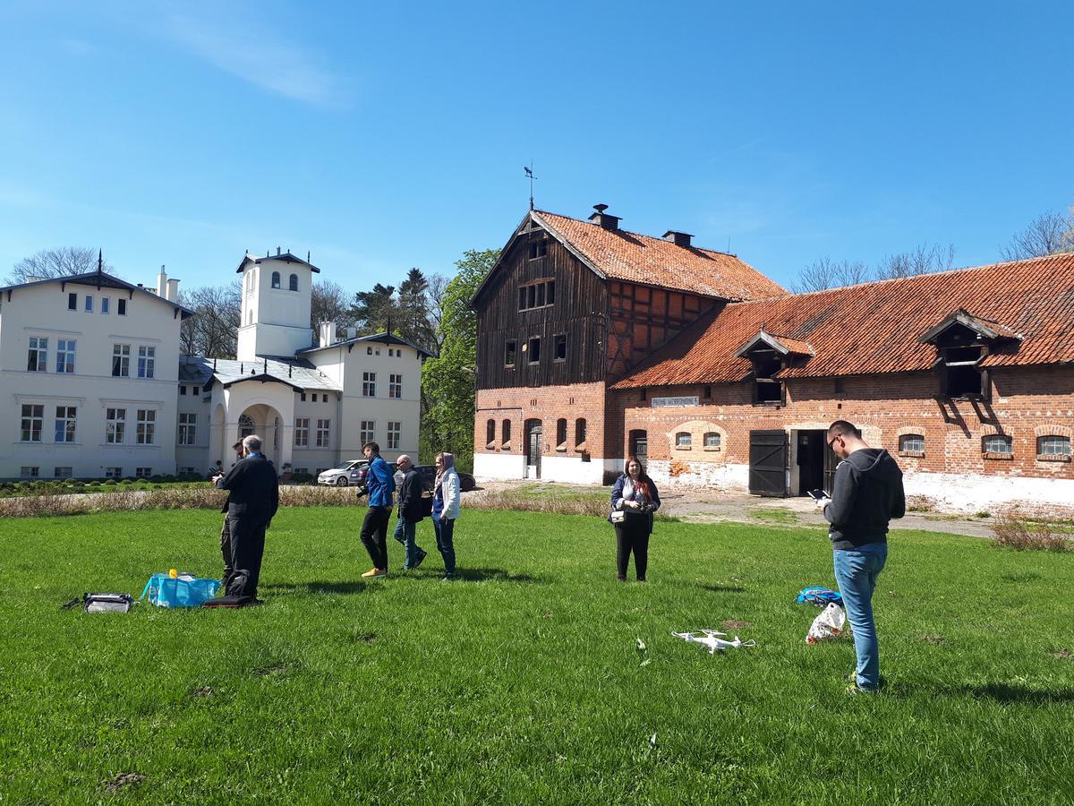 Agroturystyka "Palac W Janowie" Exterior foto